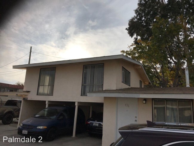 Building Photo - 938-940 E Ave Q-12
