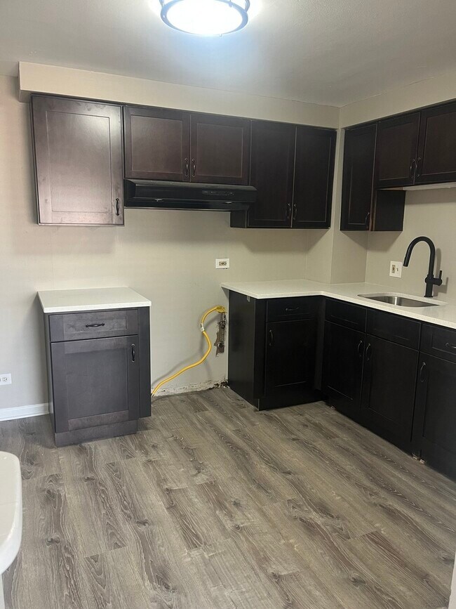 Foto del edificio - 10805 S Lloyd Dr