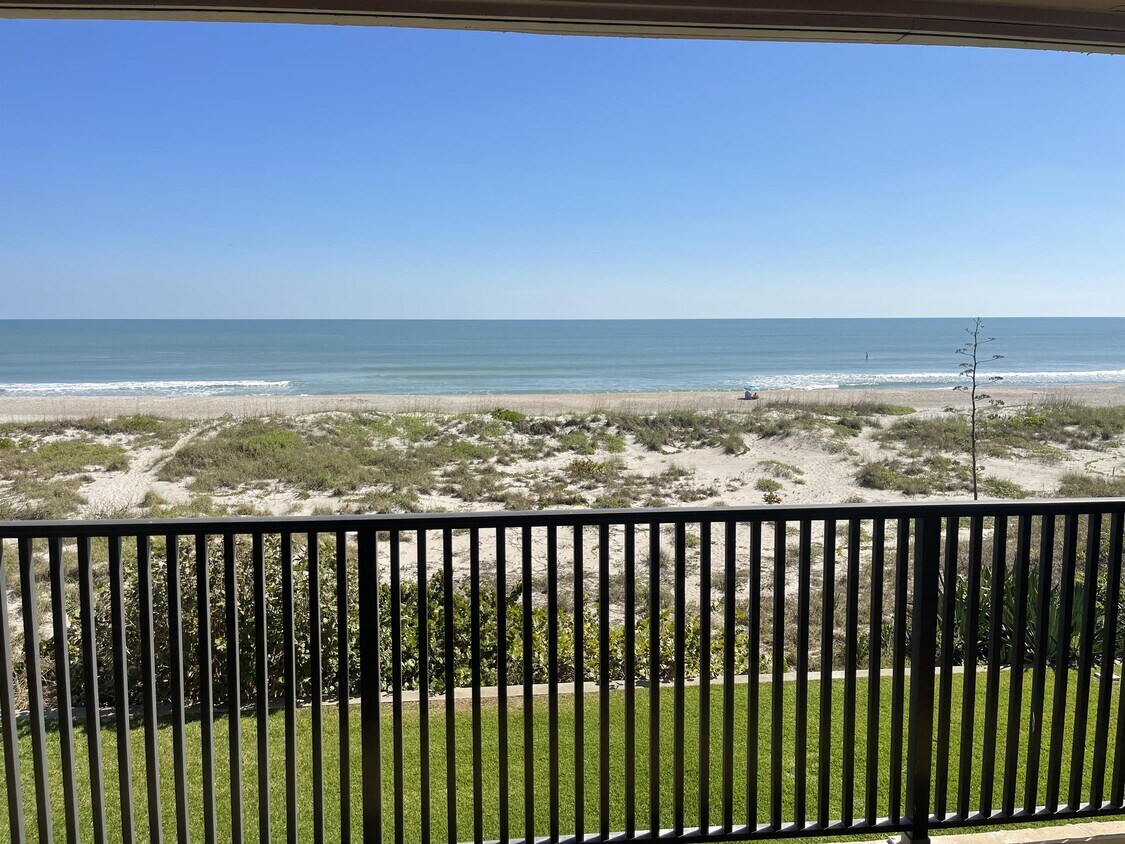 1305 S Atlantic Ave, Cocoa Beach, FL 32931 Townhome Rentals in Cocoa