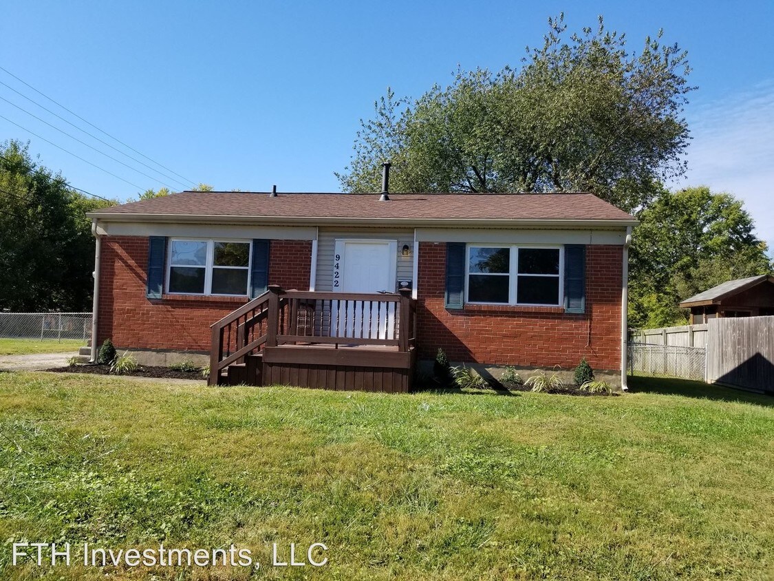 9422 Titan Dr, Louisville, KY 40229 House for Rent in Louisville, KY