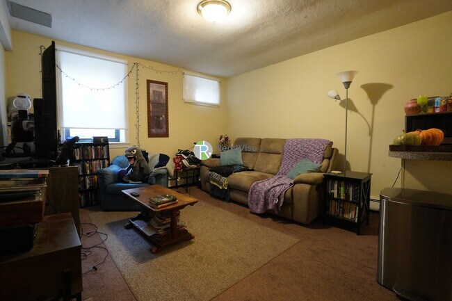 Photo - 1120 Commonwealth Ave Apartment