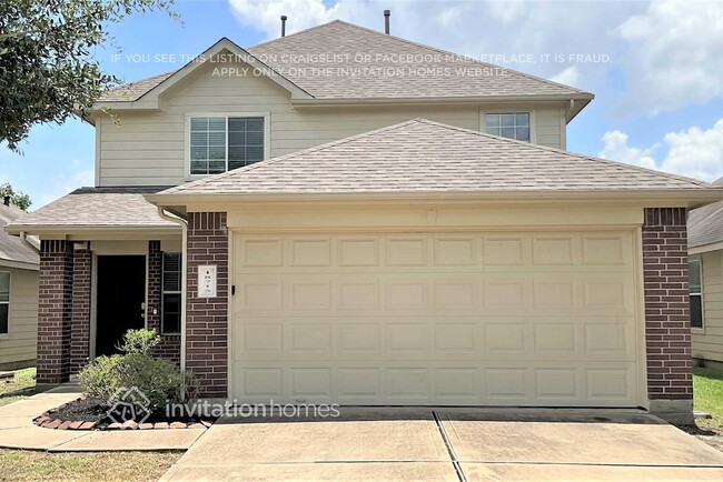 Building Photo - 18715 Dennington Dr