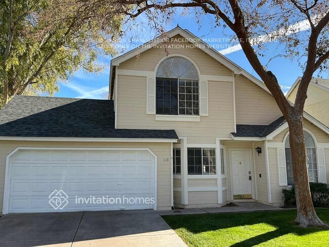 Building Photo - 441 S Maple