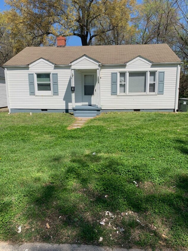 Foto principal - Cute 3 Br, 1 Bath home for rent