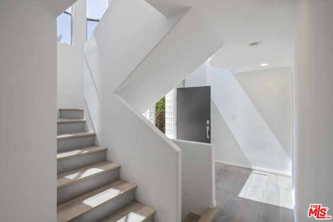 Foto del edificio - 1129 2nd St