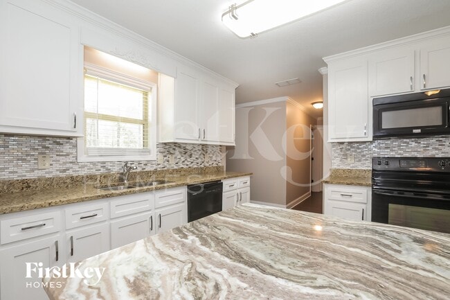 Building Photo - 1537 Cedar Creek Dr