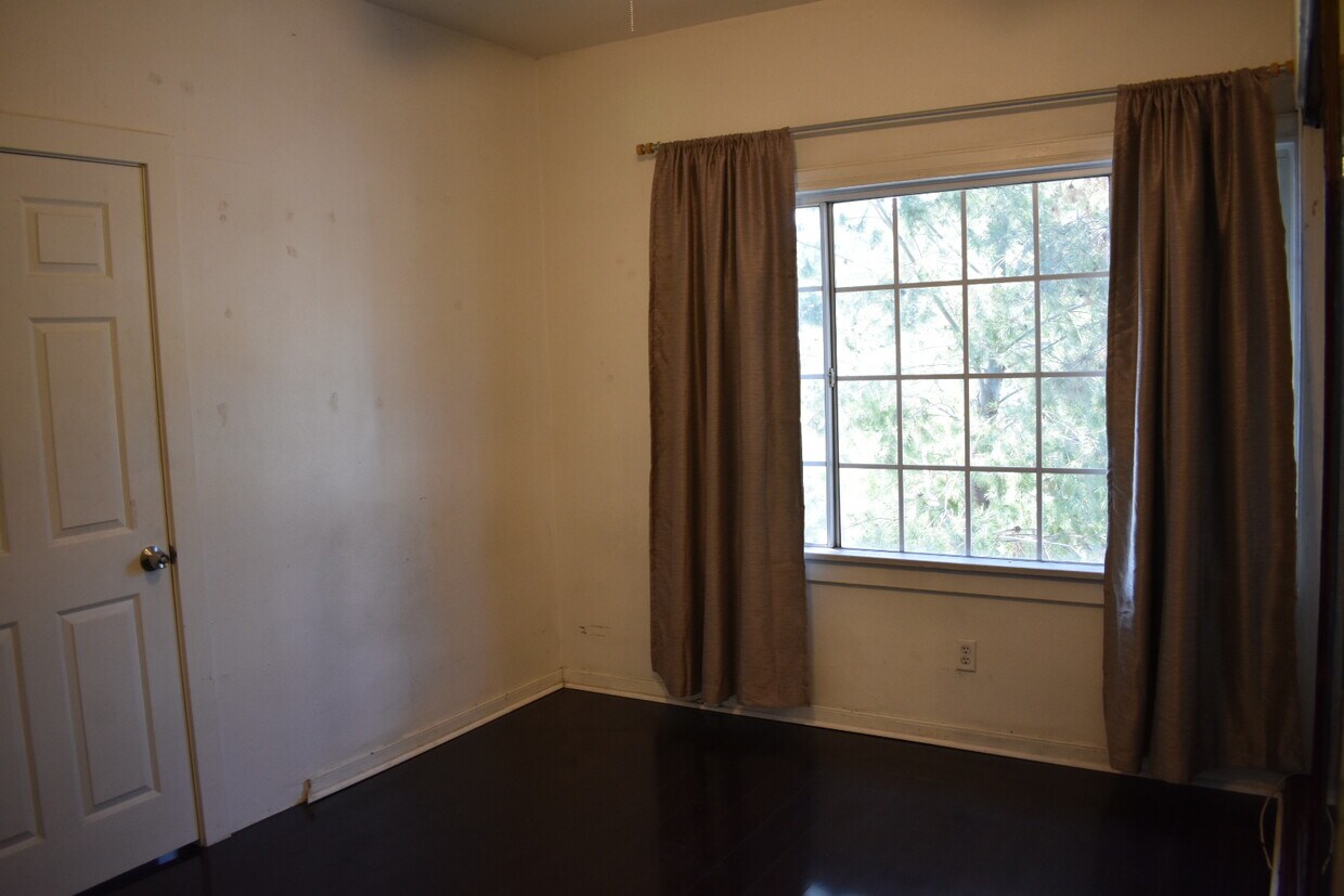 Foto principal - 431 Ulysses St