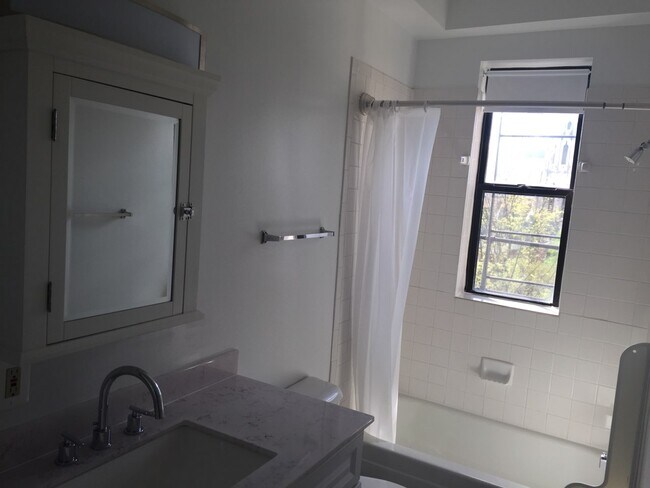 Foto del edificio - 2201 15th St NW