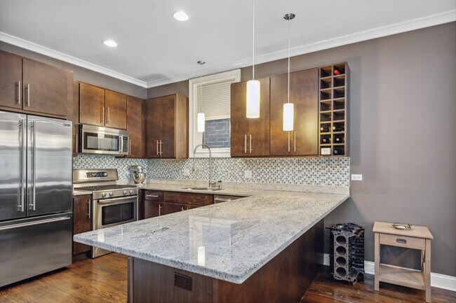 Foto del edificio - 1832 N Rockwell St