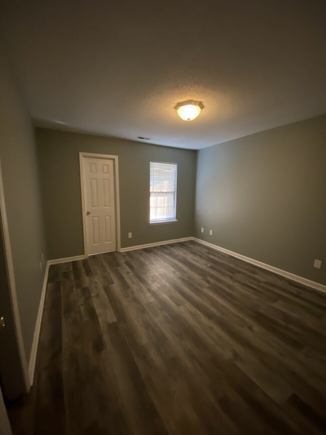 Building Photo - 1524 Tramway Ct