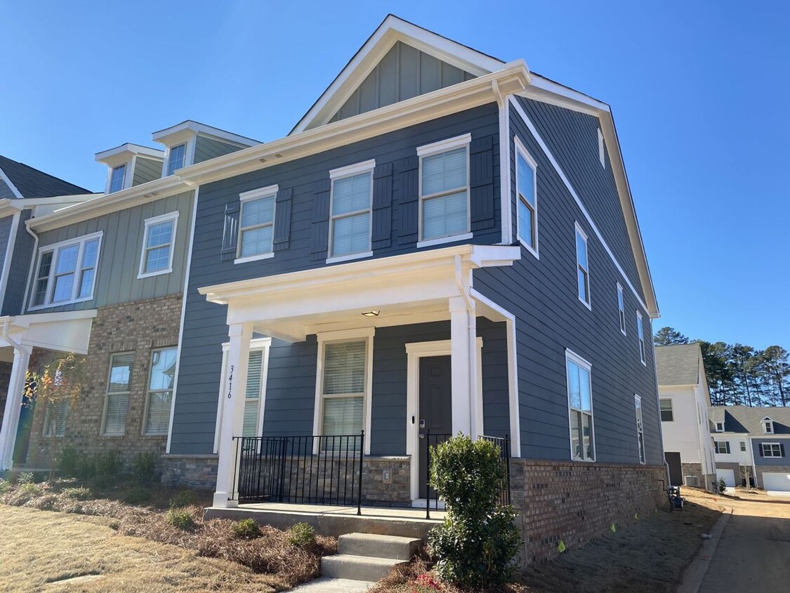 Primary Photo - End Unit 3 Bedroom Townhome in Matthews