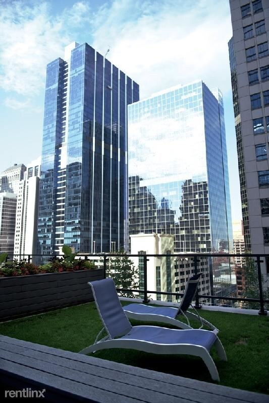 Foto principal - 221 N Wells St
