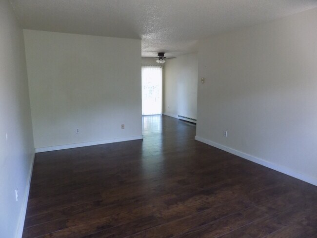 Building Photo - 2935 SW 170th Ave