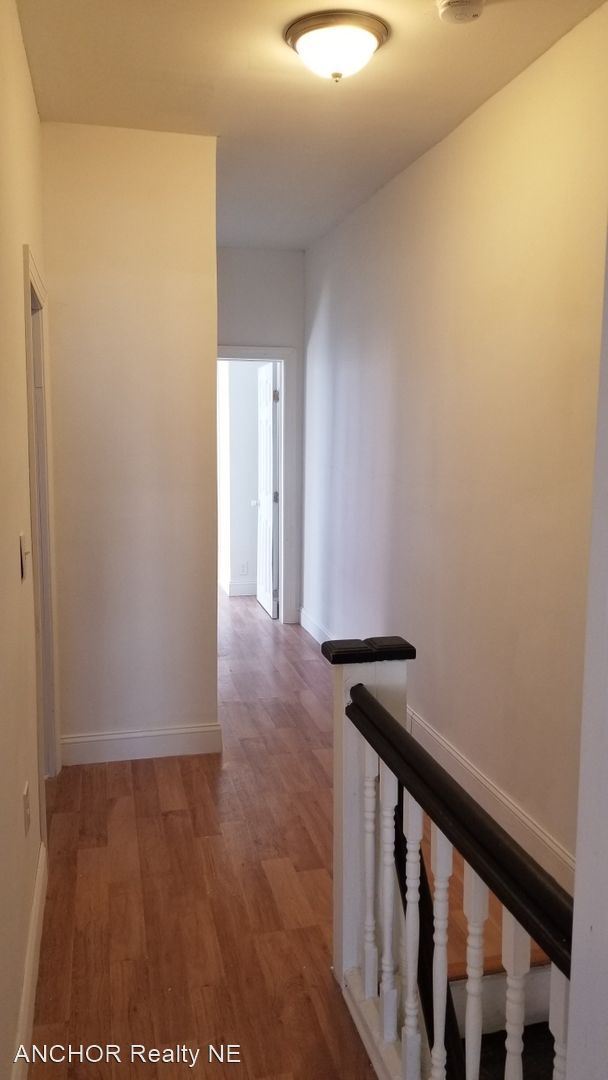 Foto del edificio - 3 br, 1 bath House - 241 N Creighton St
