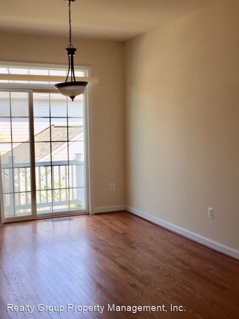 Foto del edificio - 3 br, 2.5 bath House - 11608 LEESBOROUGH CIR
