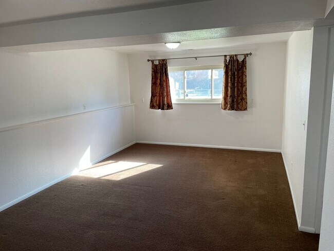 Foto del edificio - $500 Move In Incentive! READY TO MOVE IN.....