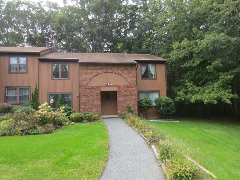 8 Overlook Cir Unit 8C, Smithfield, RI 02917 Condo for Rent in