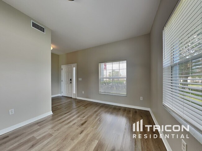 Foto del edificio - 11903 Butler Woods Circle Riverview FL