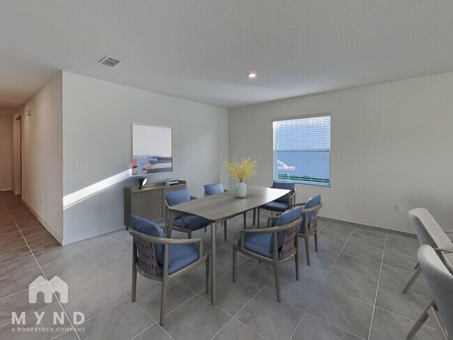 Foto del edificio - 6785 Branham Mill Ct