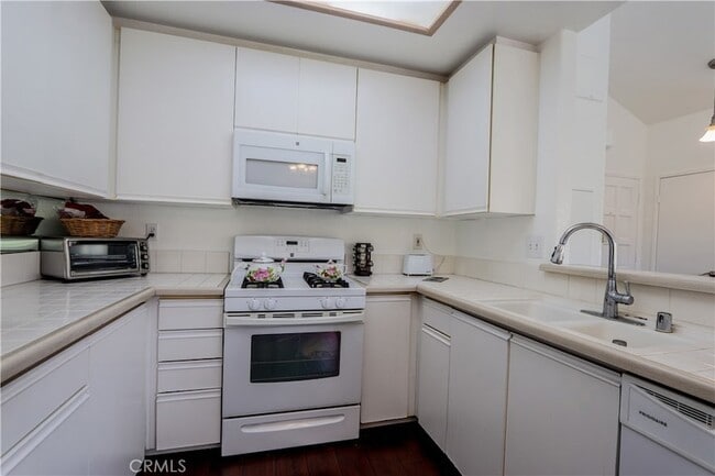 Building Photo - 71 Sandpiper Ln