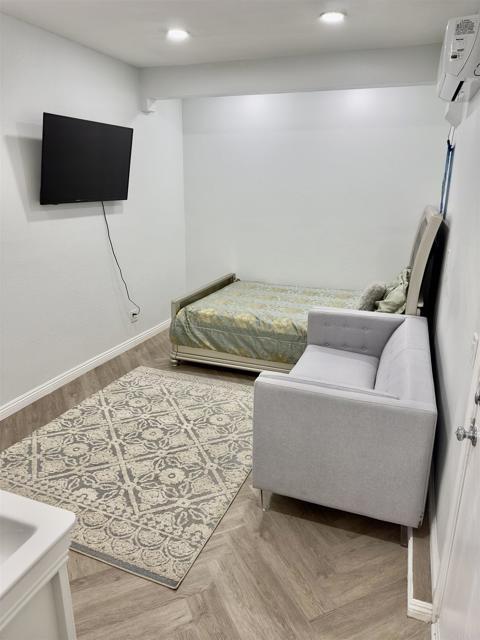 Foto del edificio - 30342 De Caron St