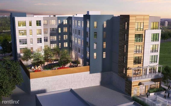 Building Photo - 400 Western Ave
