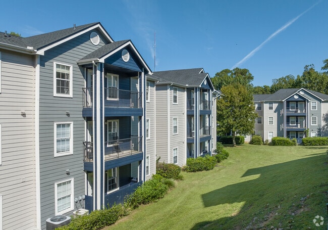 Building Photo - Acas Bainbridge