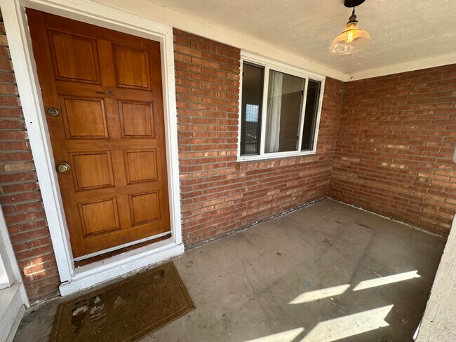 Foto del edificio - 1124 Indiana St SE