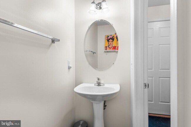 Foto del edificio - 2552 Blue Water Blvd