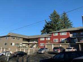 Building Photo - 1410 NE 69th Ave