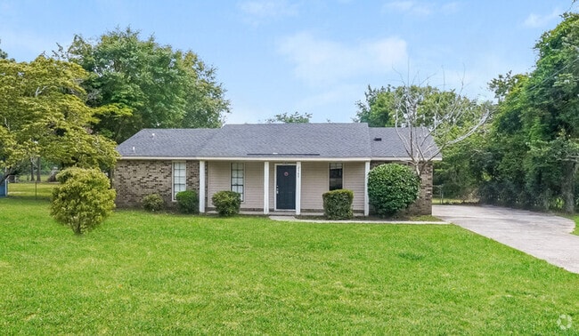 Building Photo - 2380 Travis Pines Dr