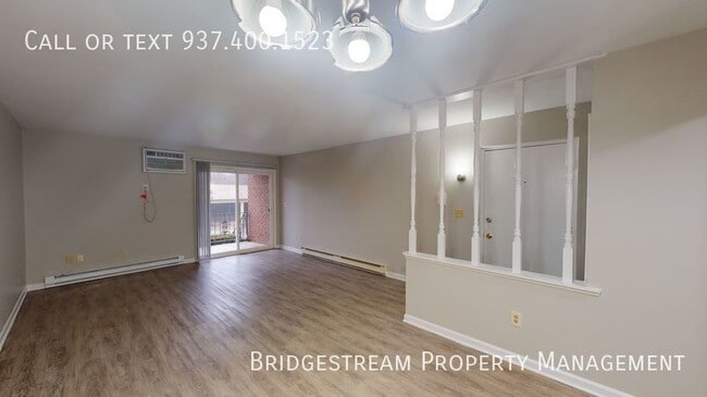 Building Photo - 1/2 OFF 1ST MONTH'S RENT! - Beautiful 2 Be...