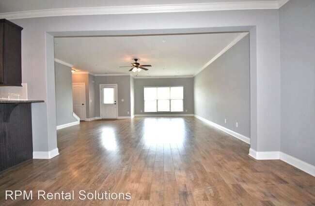 Foto del edificio - 3 br, 2.5 bath House - 723 Black Colt Drive