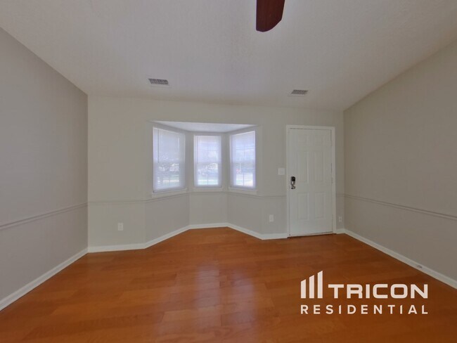 Building Photo - 2500 Justin Ct