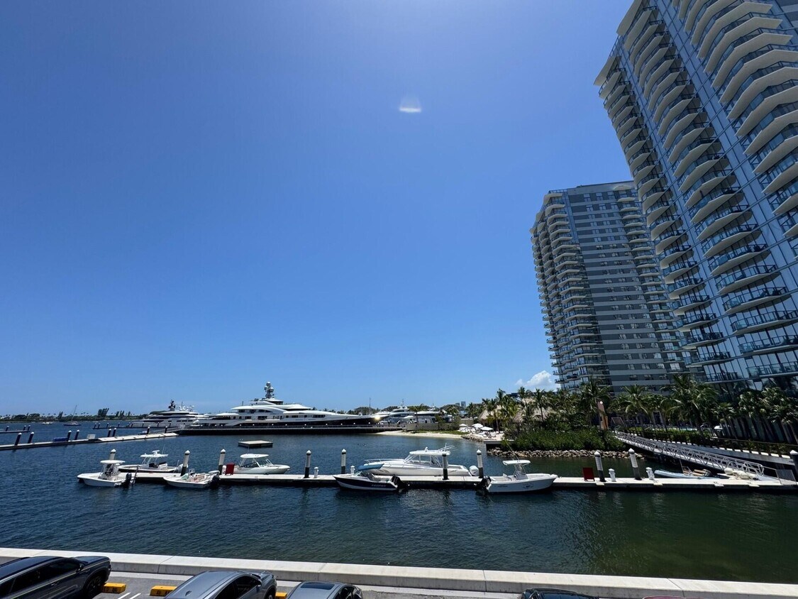 Foto principal - 4500 N Flagler Dr