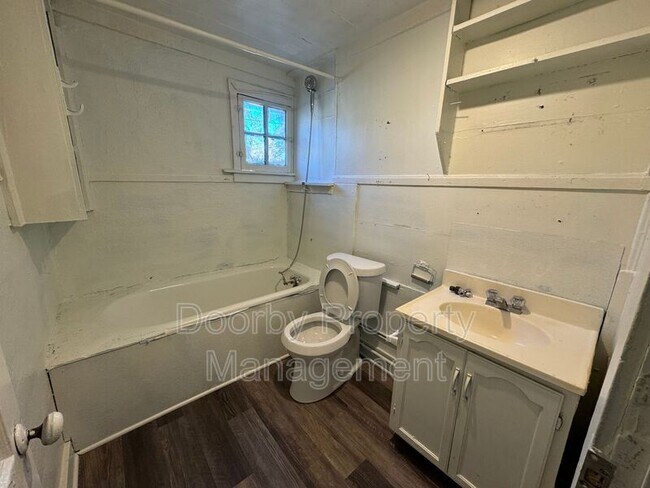 Foto del edificio - 417 N Hawthorne St