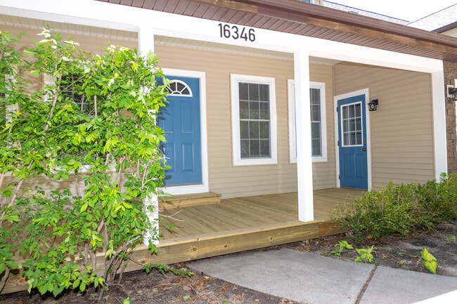 Building Photo - 16346 Taft Rd