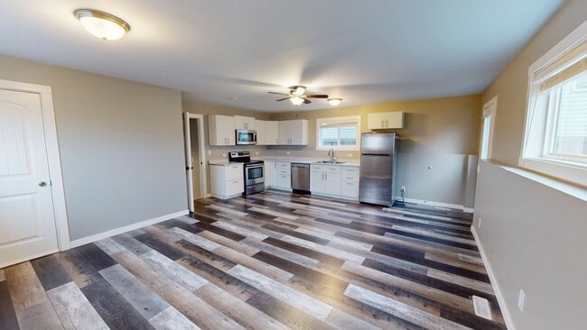 Building Photo - 8836-8896 96 Ave