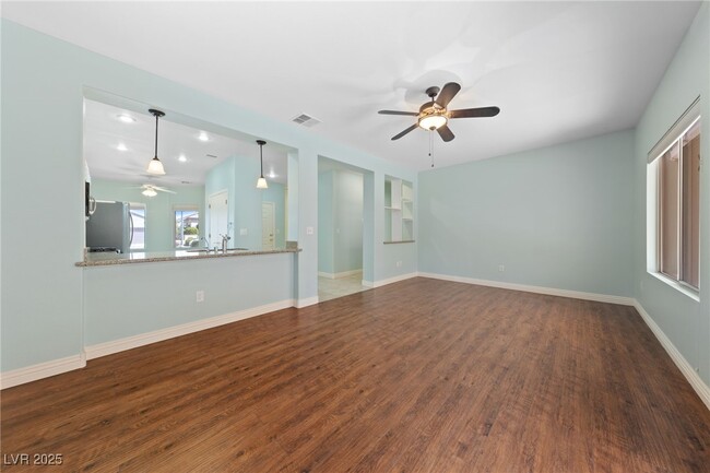 Building Photo - 1805 Joy Grove Ave