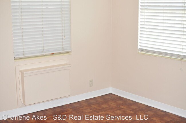 Building Photo - 3 br, 1 bath House - 5616 Lunn Rd