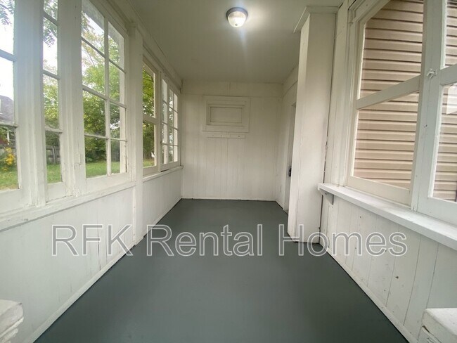 Foto del edificio - 912 S 17th St