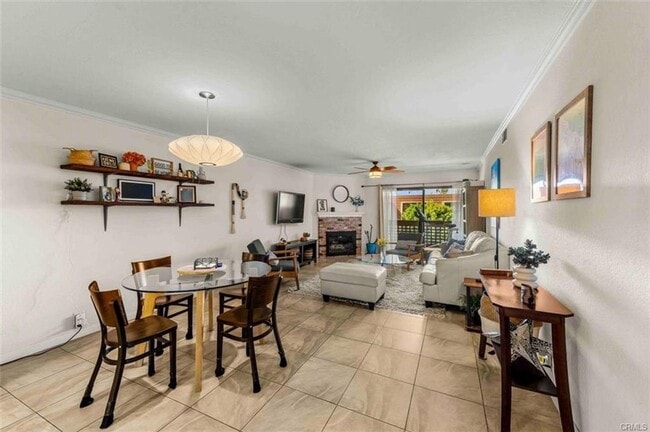 Building Photo - Resort-Style Living in Signal Hill - 2 Bed/2 Bath Condo for Lease