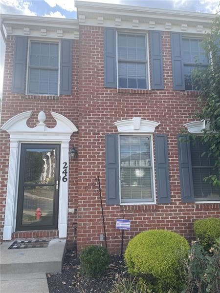 Foto del edificio - 246 Overlook Ct