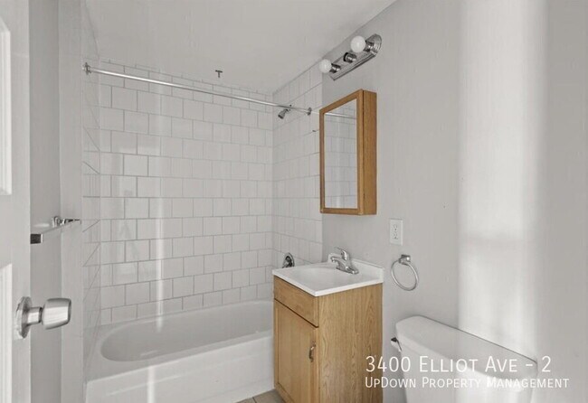 Foto del edificio - 3400 Elliot Ave