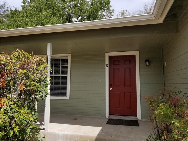 Foto del edificio - 7901 Ibis Cove