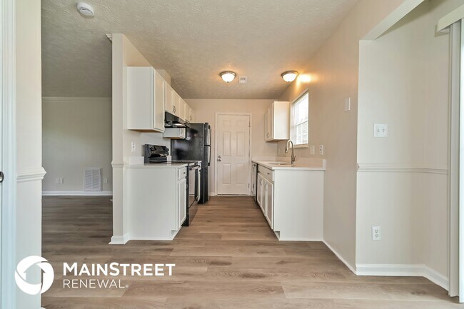 Foto del edificio - 8231 Oak Terrace Ln