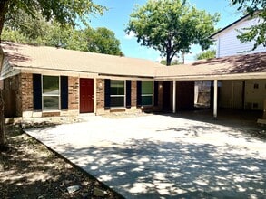 Building Photo - 6305 Hyside Dr
