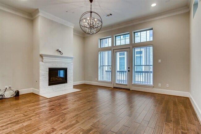 Foto del edificio - 734 Yale St