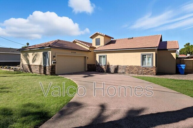 Foto del edificio - 6326 N 14th Pl