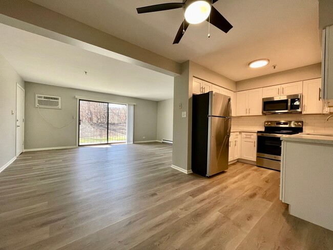 Building Photo - Linscott Apartments